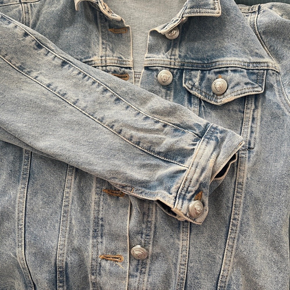 Oversized jean jacket